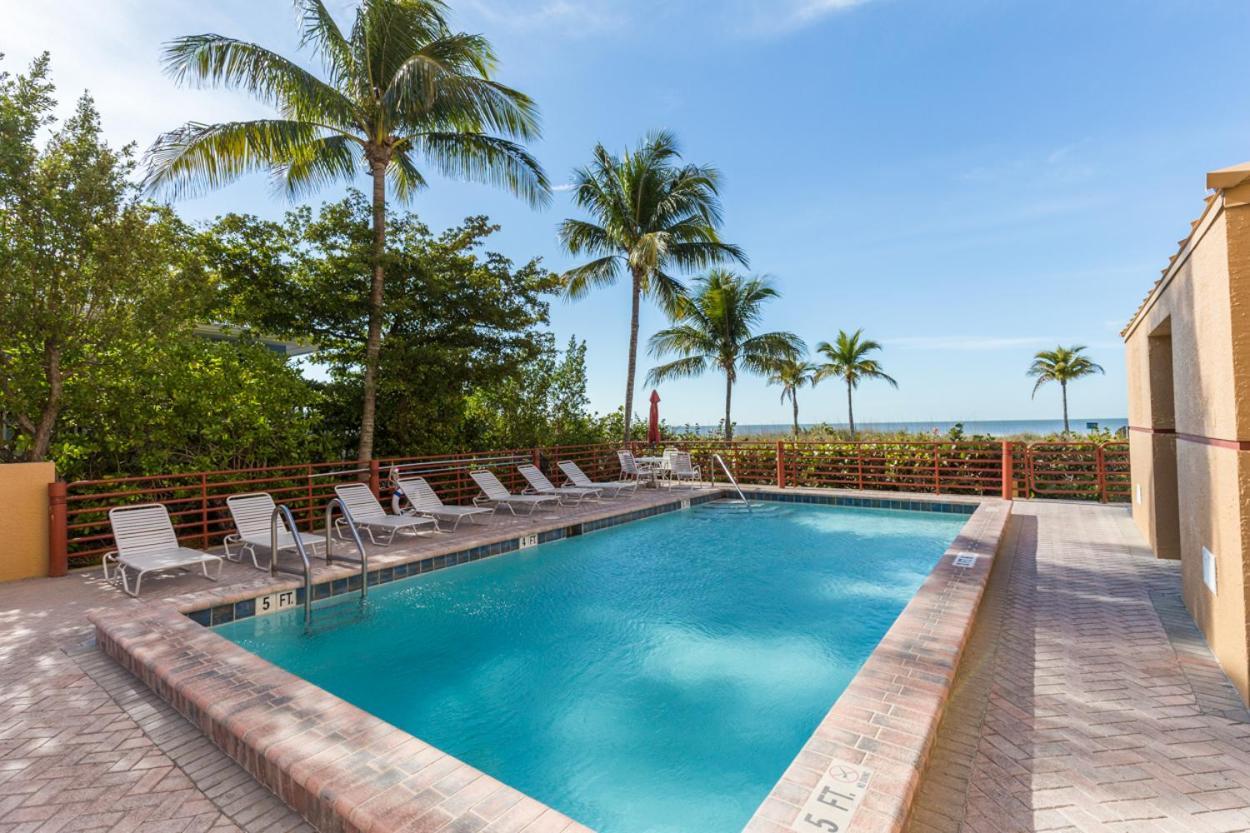Estero Island Beach Villas 204 Fort Myers Beach Exteriör bild