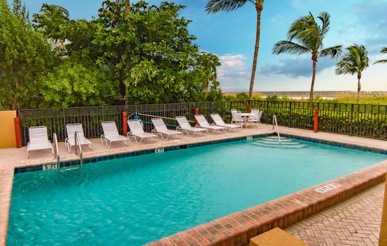Estero Island Beach Villas 204 Fort Myers Beach Exteriör bild