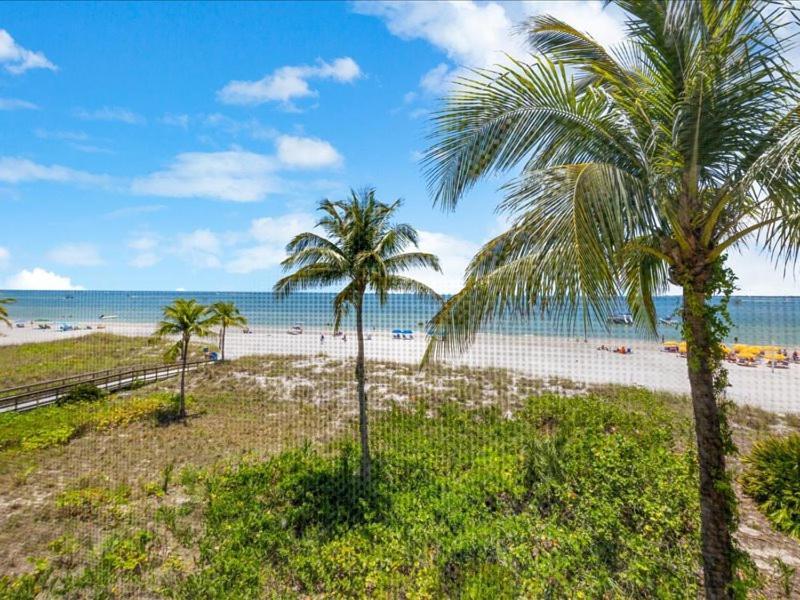 Estero Island Beach Villas 204 Fort Myers Beach Exteriör bild